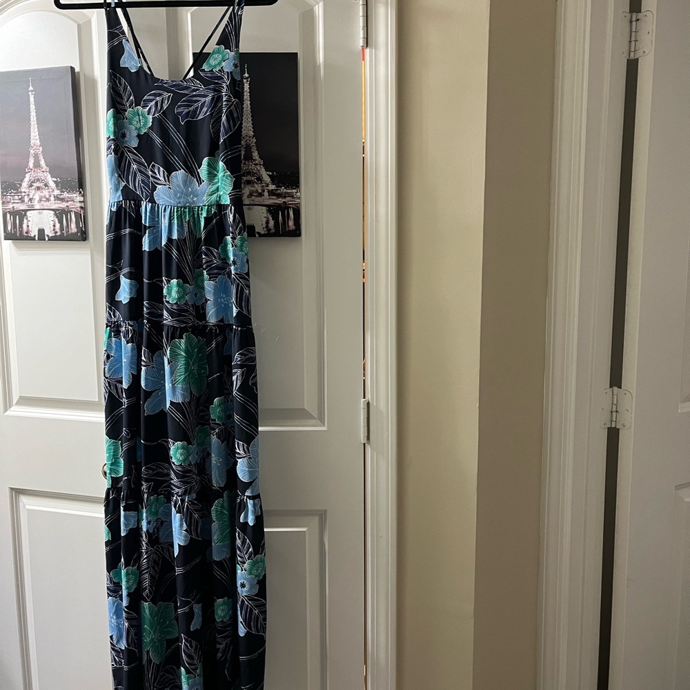 Ann Taylor/Loft tropical print double-stapped maxi dress
